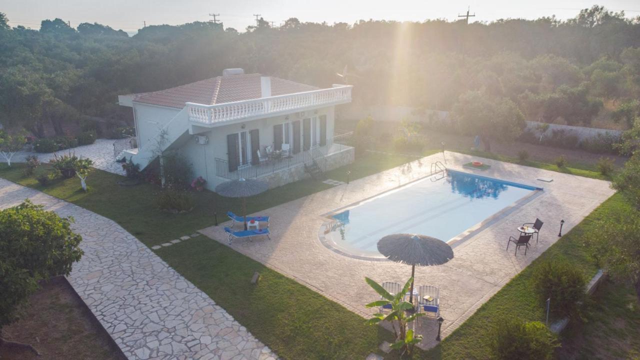 Villa Adonis Halikounas Екстериор снимка