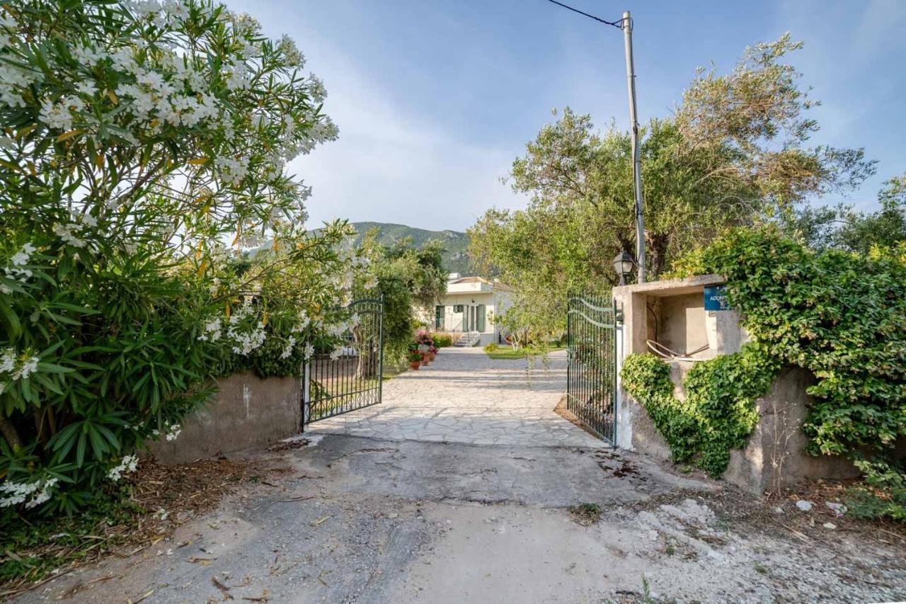 Villa Adonis Halikounas Екстериор снимка